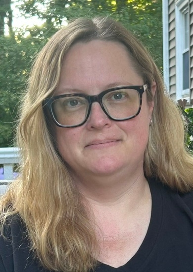 bio of lynn curran