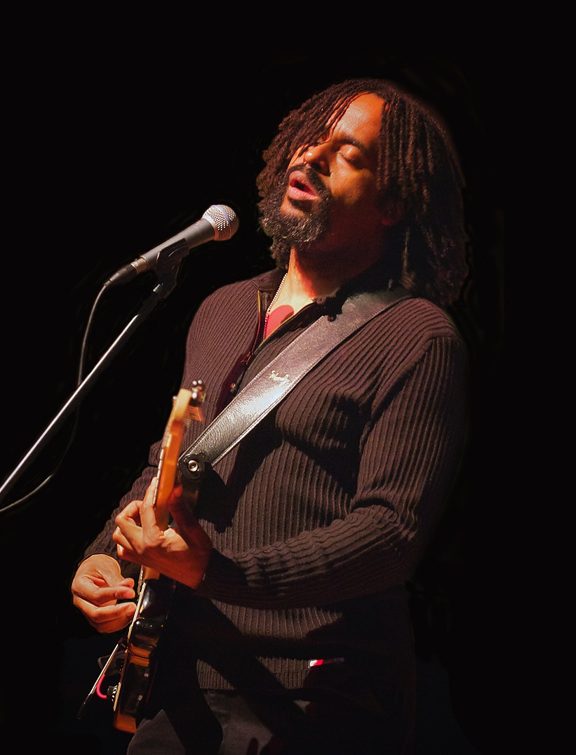 PODCAST: Thaddeus Hogarth '88 | Berklee