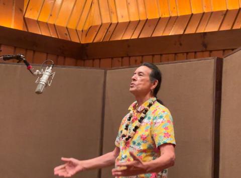 Guest flute-maker and storyteller, Tchin