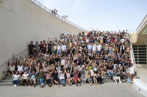 Berklee Valencia students waving